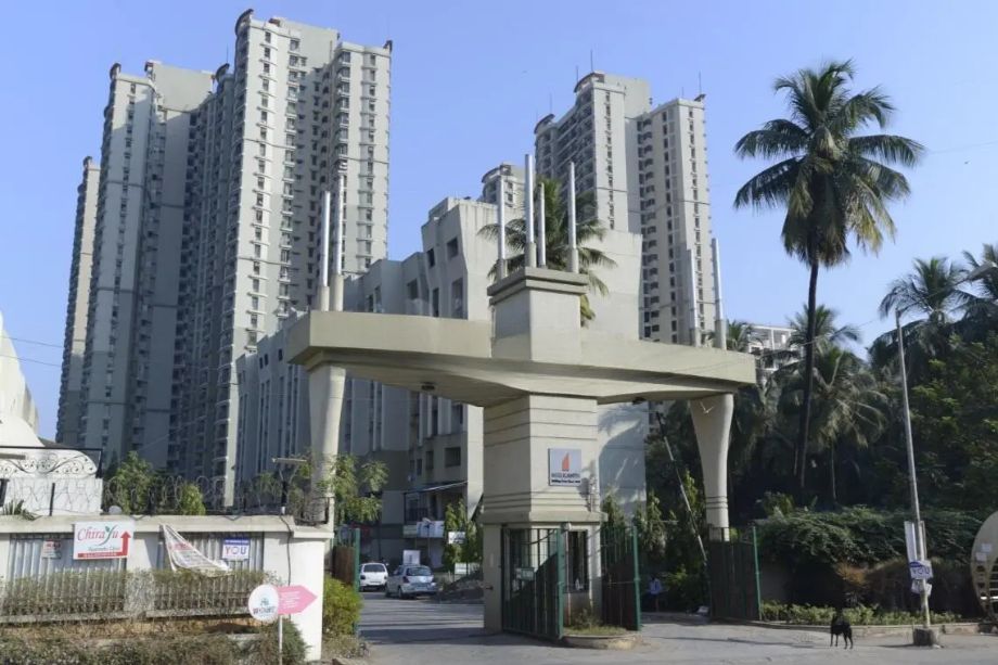 Magnolias-Neelkanth-Greens-Entrance