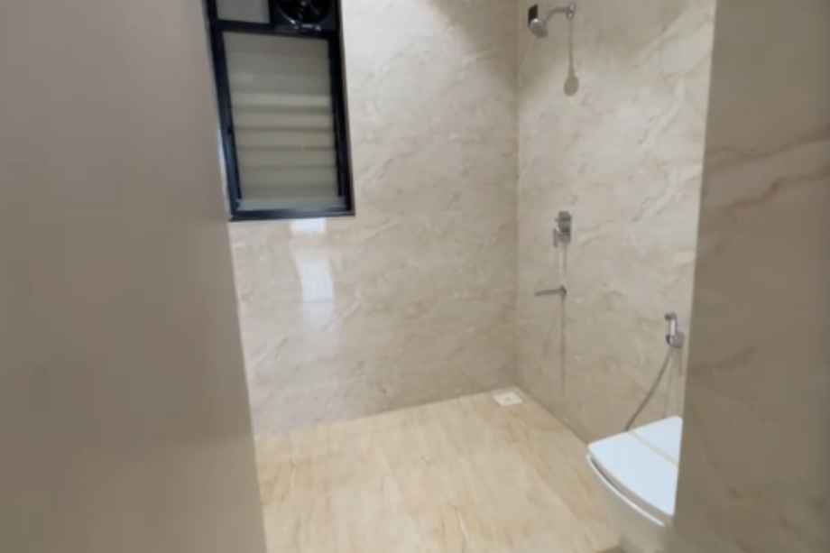 Majestique-Aravali-Internal-Bathroom