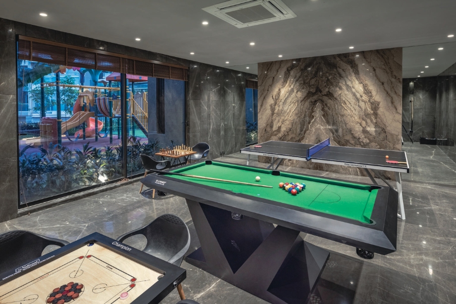 Platinum-Westwood-Indoor-Game