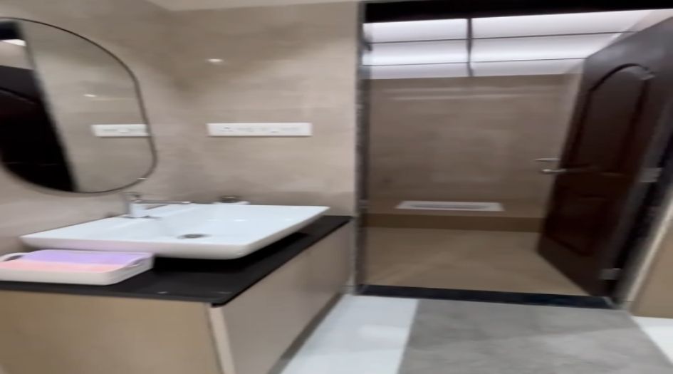 Siddhi-Aspire-Internal-Gallery-Common-washroom