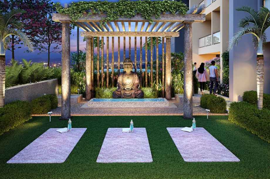 Delta-Luxuria-Amenities-Yoga-Lawn